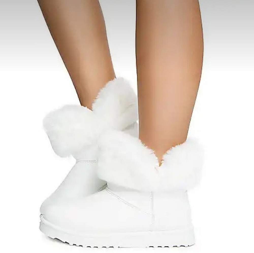 DESIGNER Plush Winter White Fur Ankle Bootie